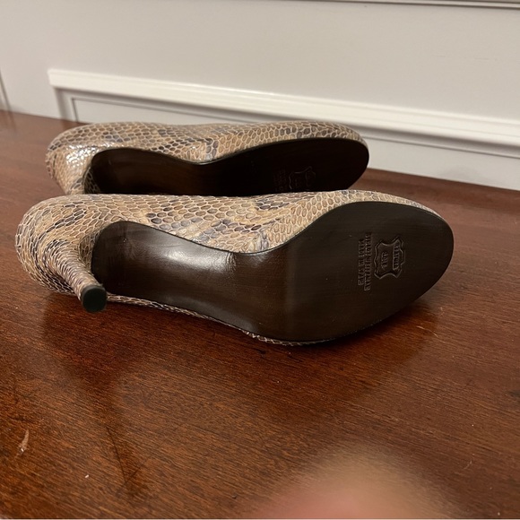 Stuart Weitzman Size 9 N Made in Spain - Picture 4 of 8